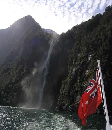 MilfordSound06